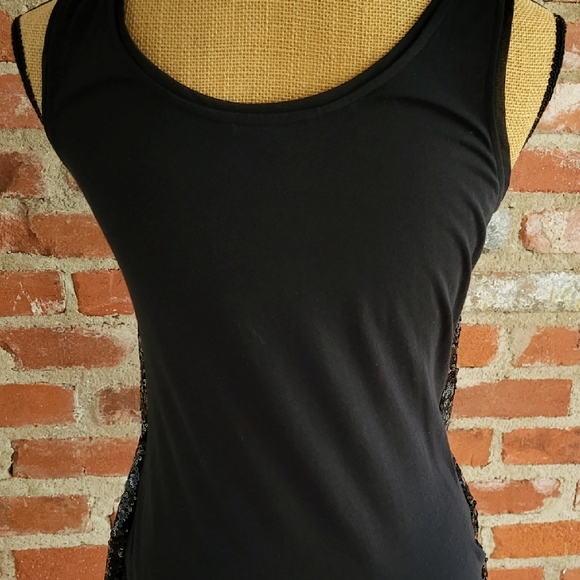 Banana Republic black sequined cotton/polyester small tank top - Picture 3 of 7
